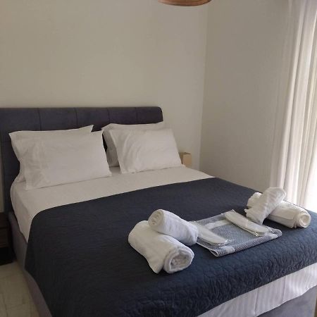 Epavlis Apartment Néa Péramos Dış mekan fotoğraf