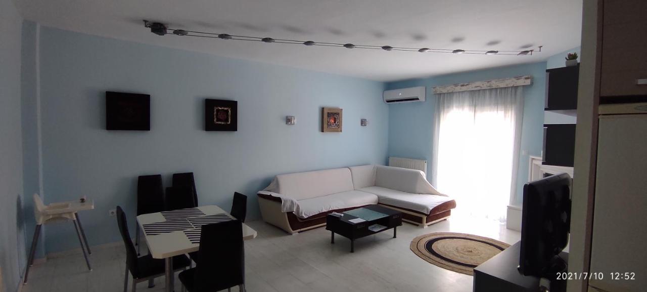 Epavlis Apartment Néa Péramos Dış mekan fotoğraf