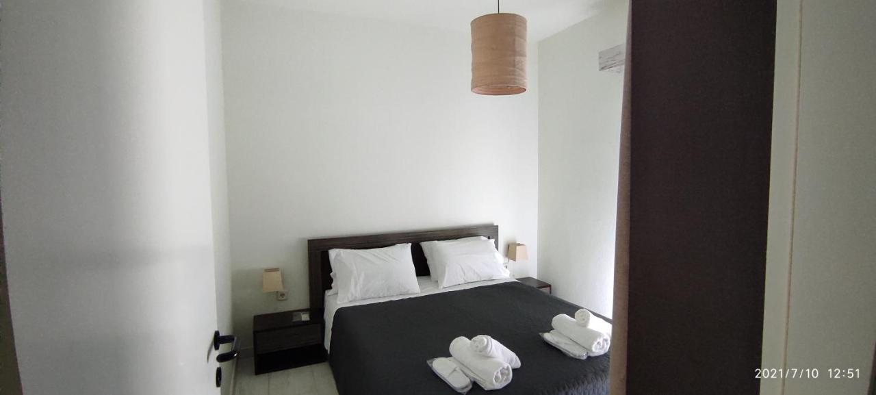 Epavlis Apartment Néa Péramos Dış mekan fotoğraf