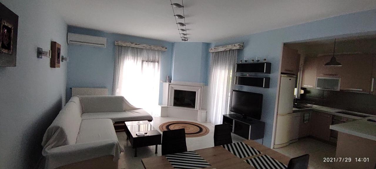 Epavlis Apartment Néa Péramos Dış mekan fotoğraf