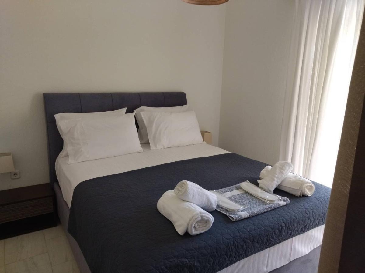 Epavlis Apartment Néa Péramos Dış mekan fotoğraf