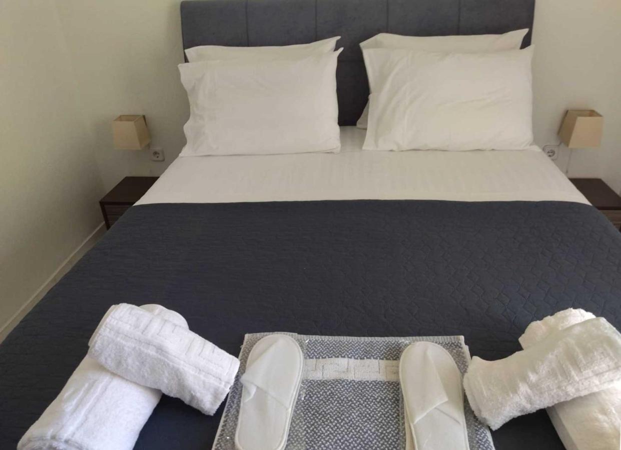 Epavlis Apartment Néa Péramos Dış mekan fotoğraf