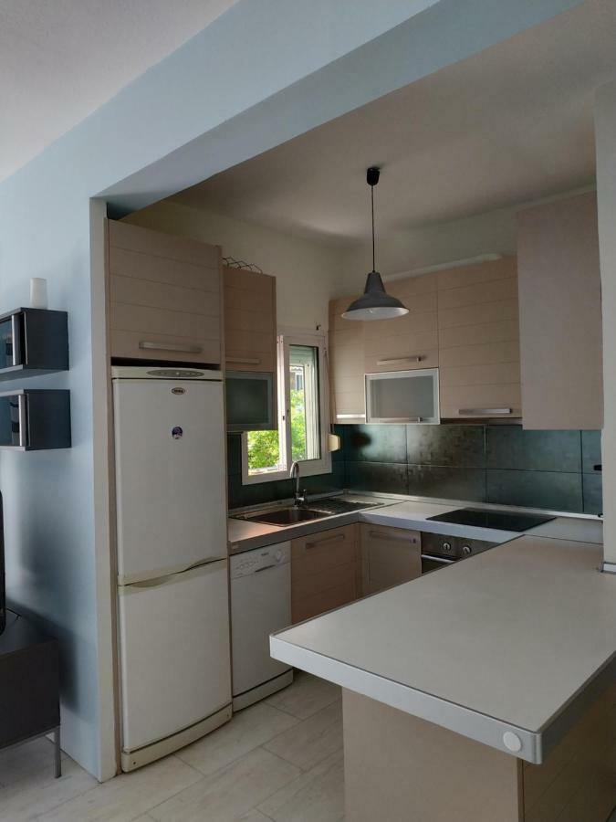 Epavlis Apartment Néa Péramos Dış mekan fotoğraf