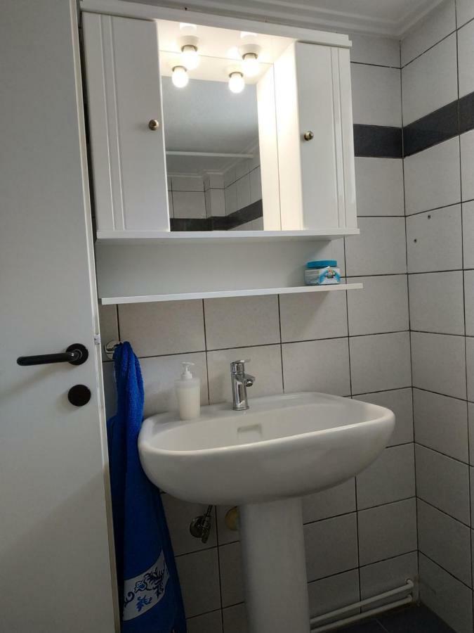 Epavlis Apartment Néa Péramos Dış mekan fotoğraf