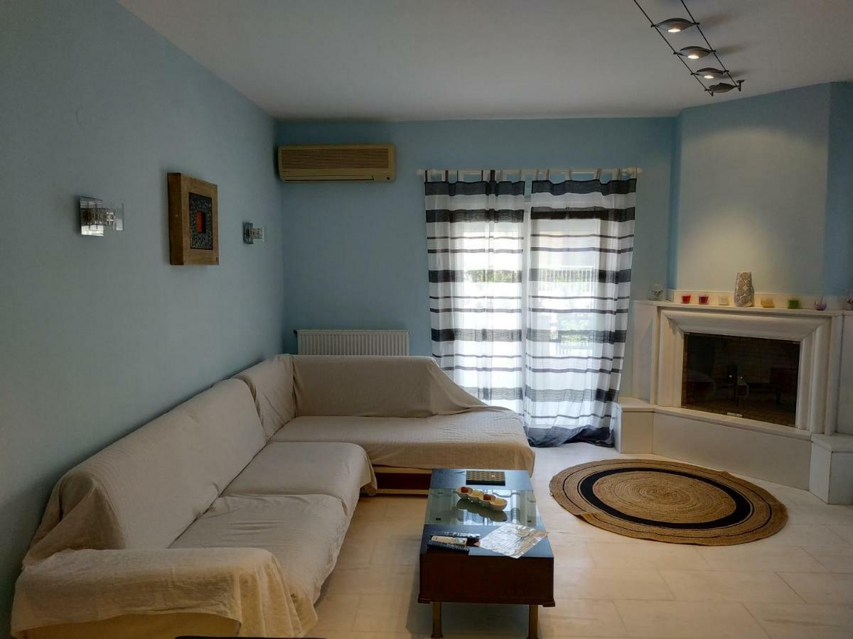 Epavlis Apartment Néa Péramos Dış mekan fotoğraf